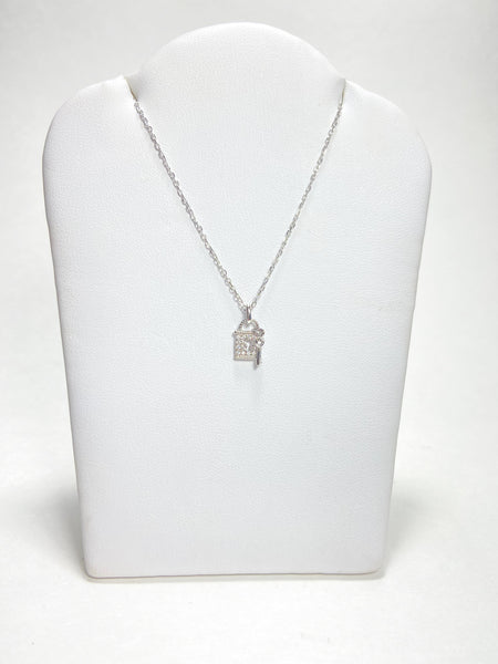 Malá Strana Lock Necklace